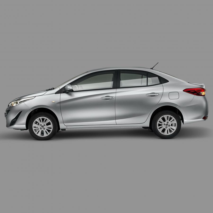  Toyota Yaris Sedan 2018 года  (MX) (фото 6 из 7)